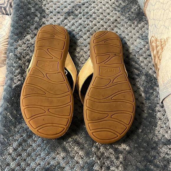 BOC flip-flops - Picture 7 of 9